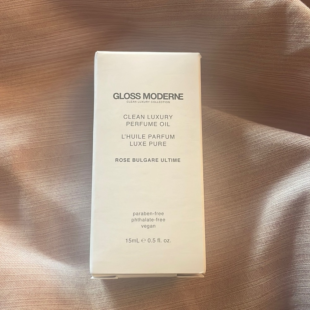 GLOSS MODERNE Clean Luxury Perfume Oil in Rose Bulgare Ultime Full Size